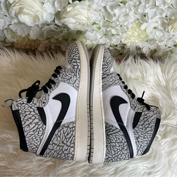 Air Jordan 1 Retro High OG 'White Cement'