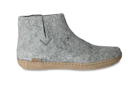 Boot w/ Leather Sole