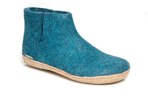 Boot w/ Leather Sole