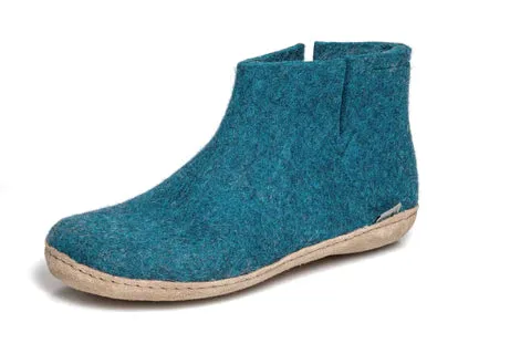 Boot w/ Leather Sole