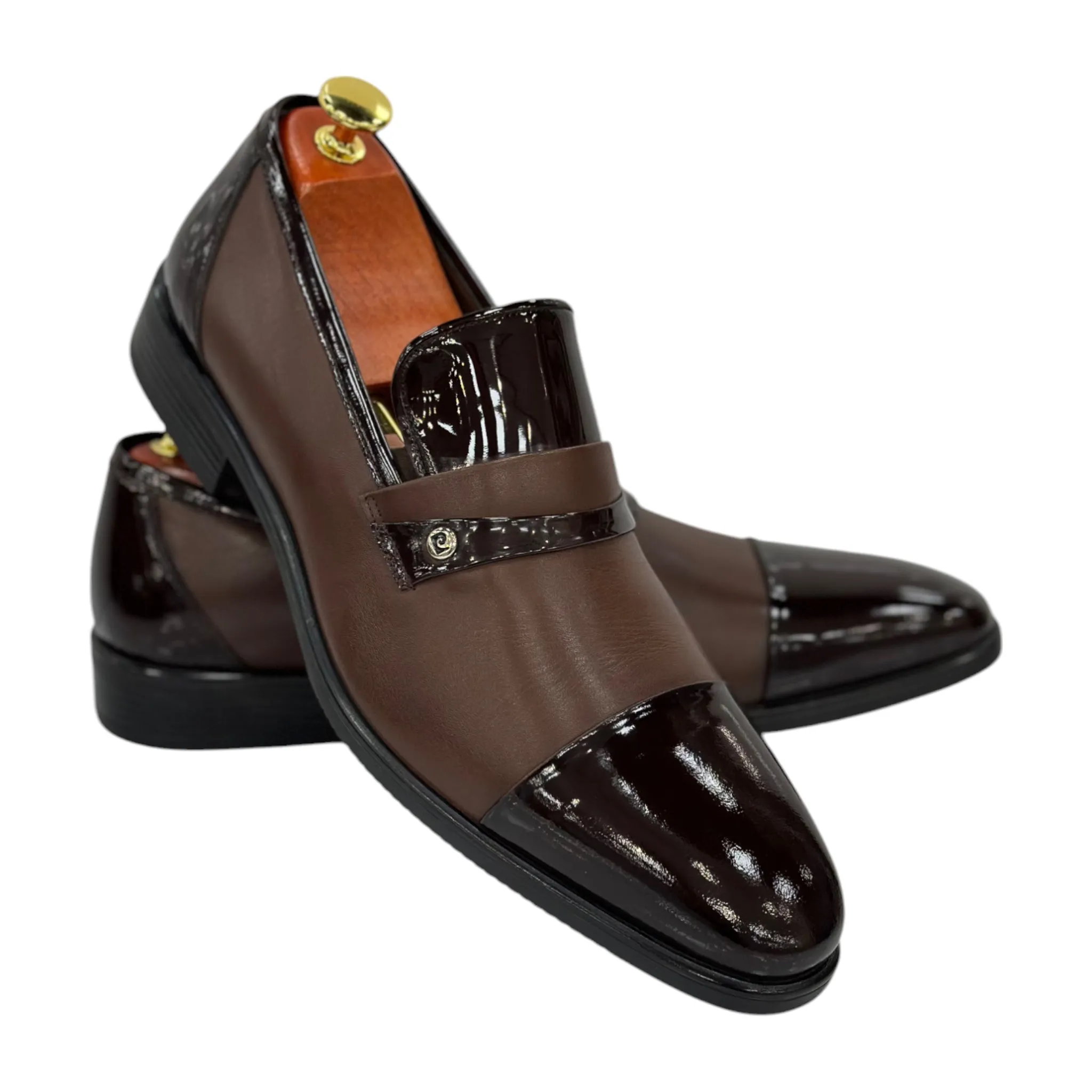Brown Dress Shoes , Leather with Classy Details - 120501