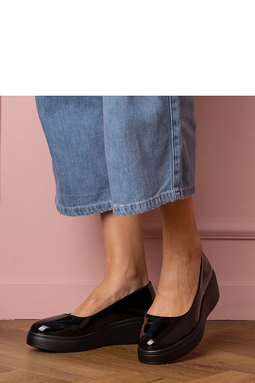 Buskin low shoes