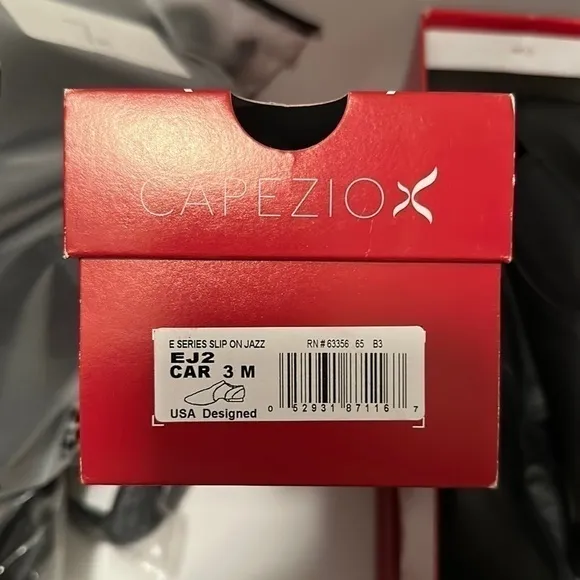 CAPEZIO Slip-on E-Series Jazz Shoe in Caramel EJ2