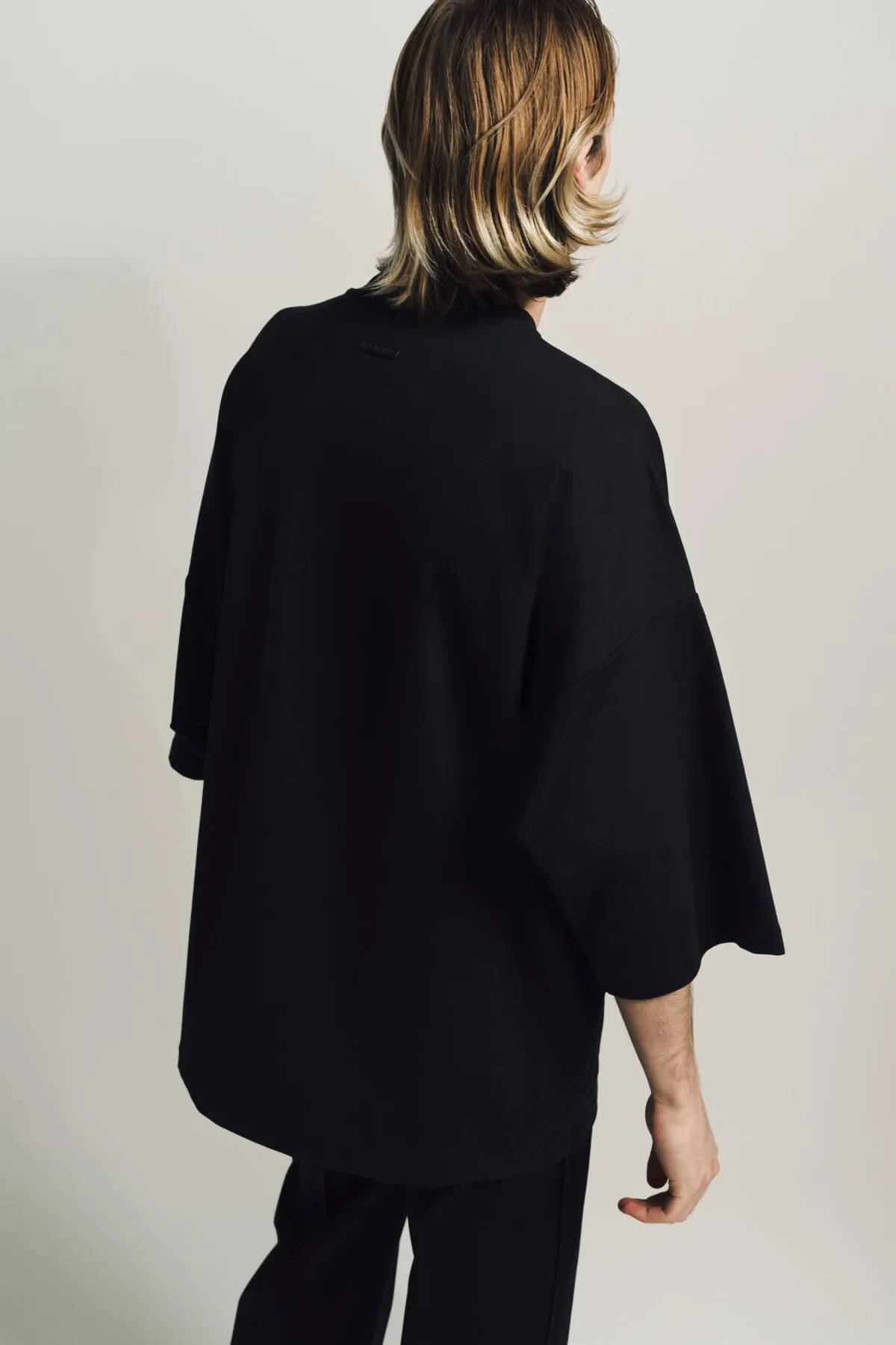 FEAR OF GOD | EMBROIDERED 8 MILANO TEE