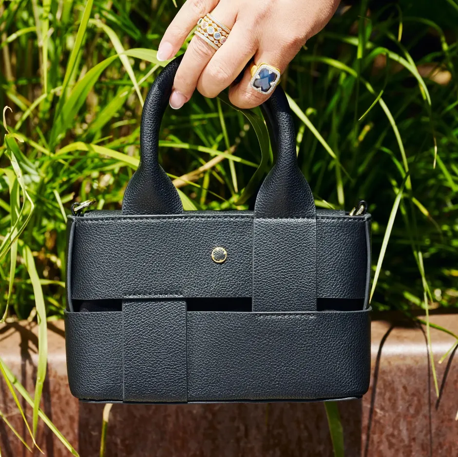 Freida Rothman The Fulton - Black