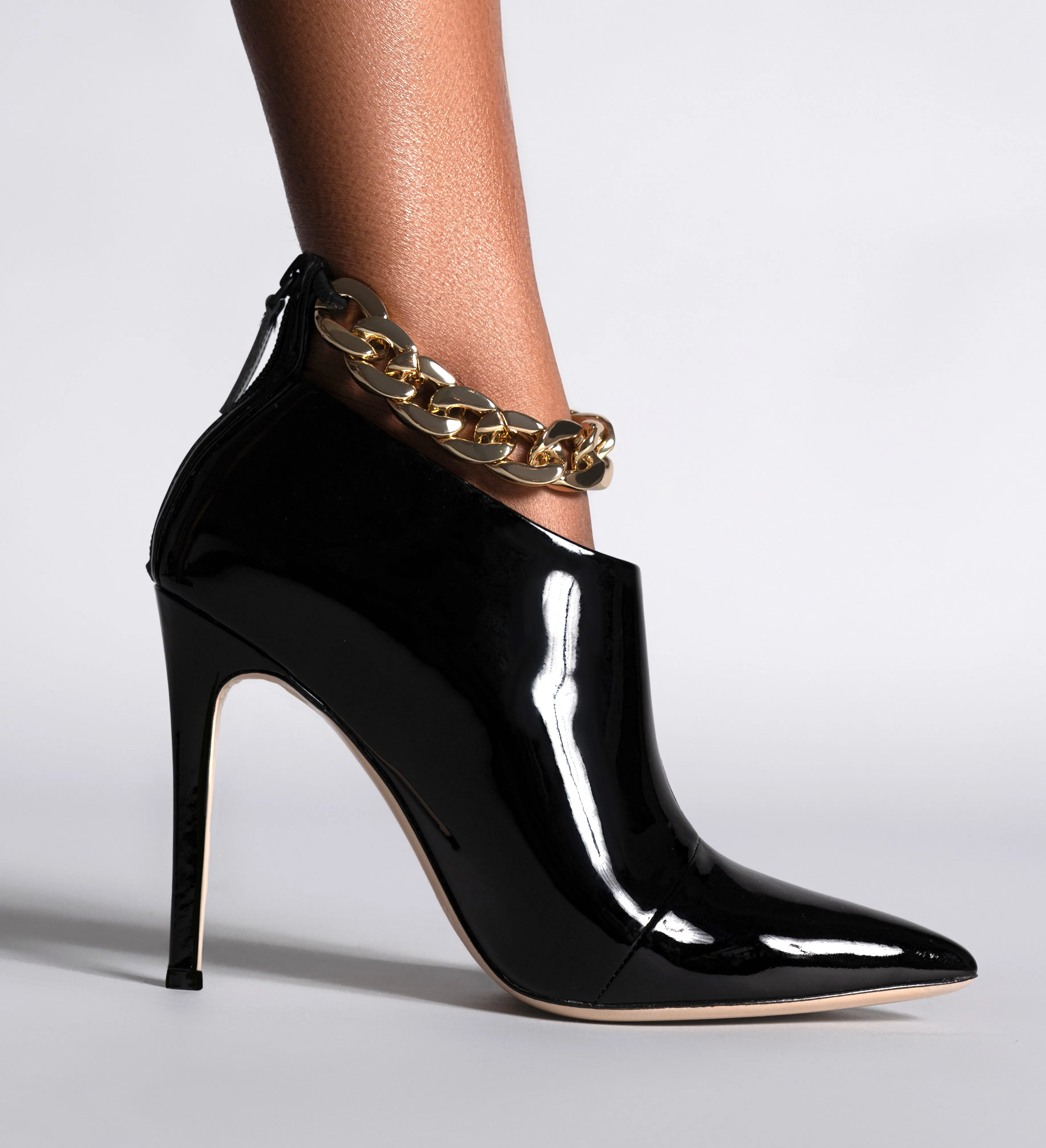 GOLD CHAIN BOOT