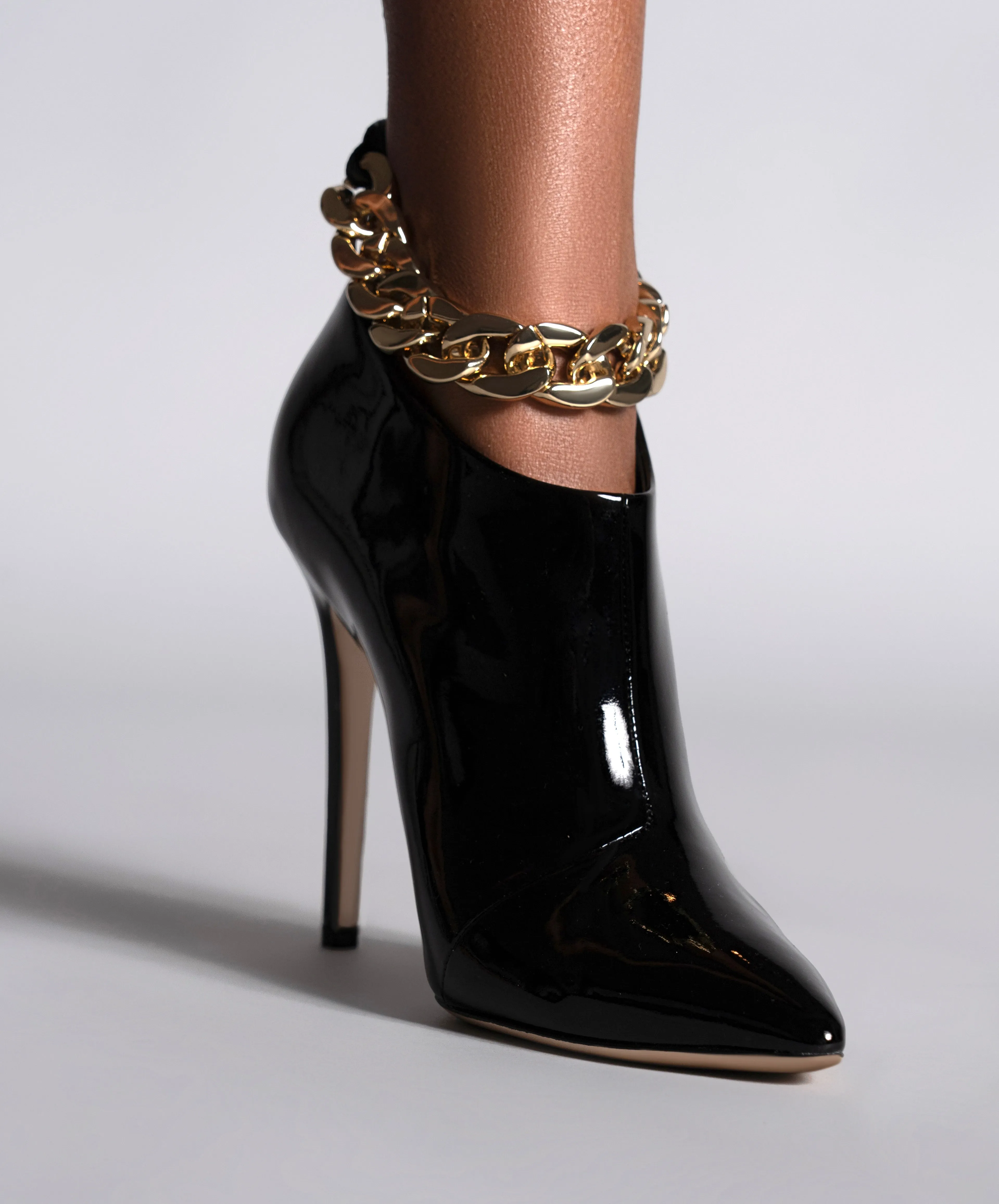 GOLD CHAIN BOOT