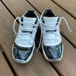 Jordan 11 Retro Low Concord sneakers 💚🤍🖤