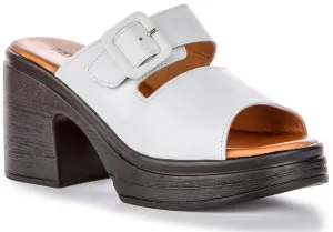 Justinreess England Audrey Sandal In White | Secret Sale