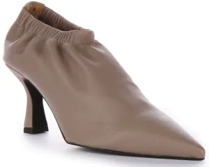 Justinreess England Queen In Grey For Women | Secret Sale