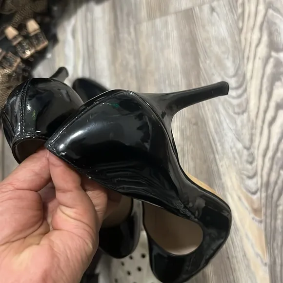 LK BENNETT Stila round-toe patent-leather heeled courts black sz 38 (7)