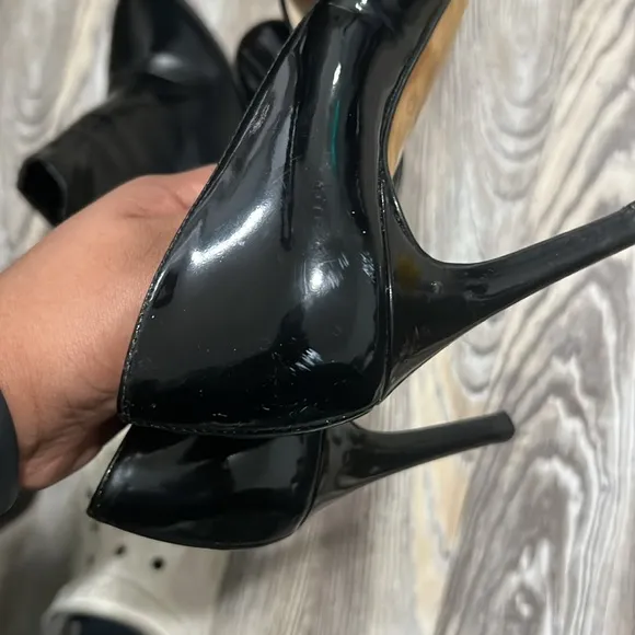 LK BENNETT Stila round-toe patent-leather heeled courts black sz 38 (7)