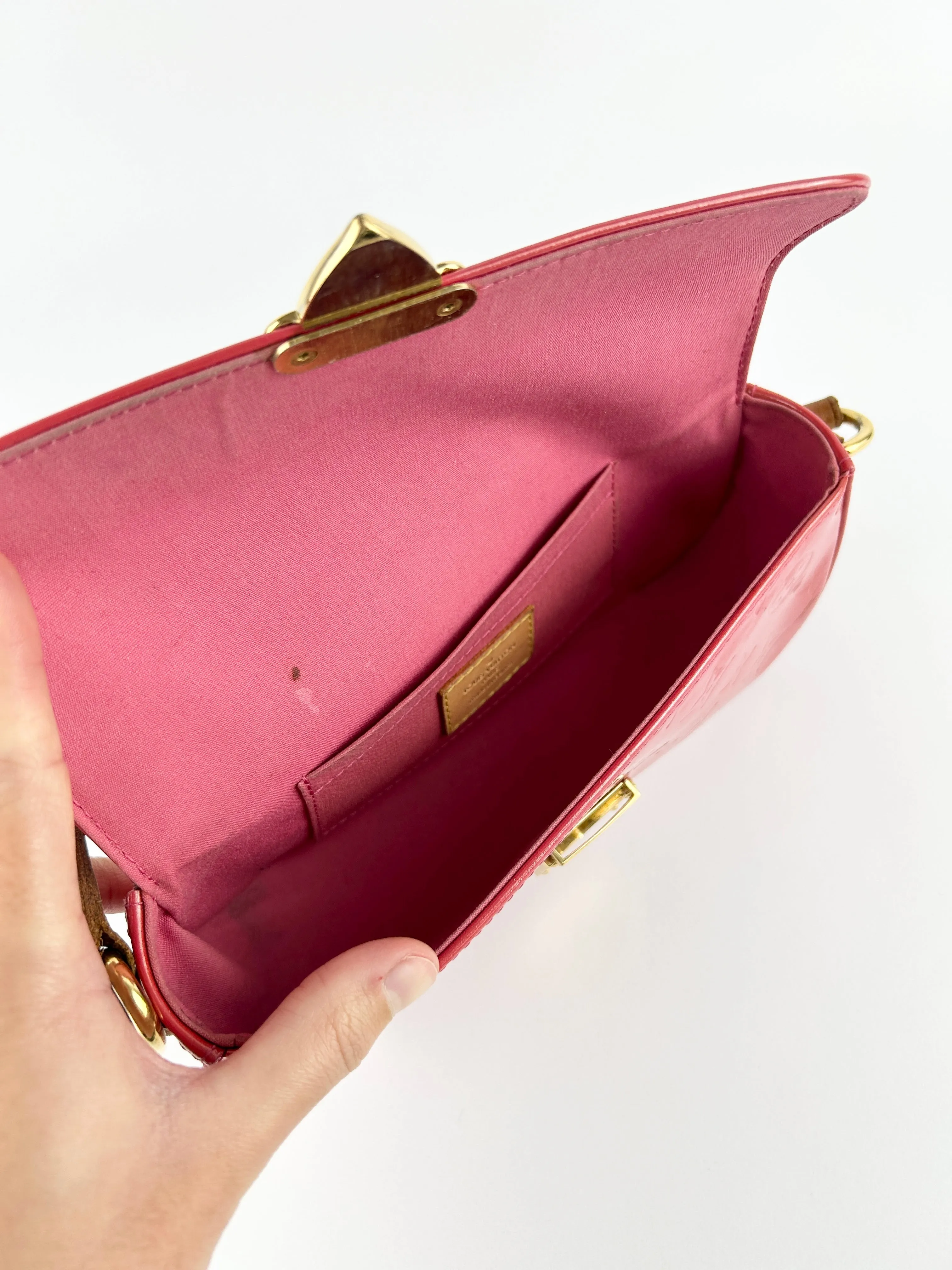 Louis Vuitton Vernis Malibu Pink Shoulder Bag (2006)
