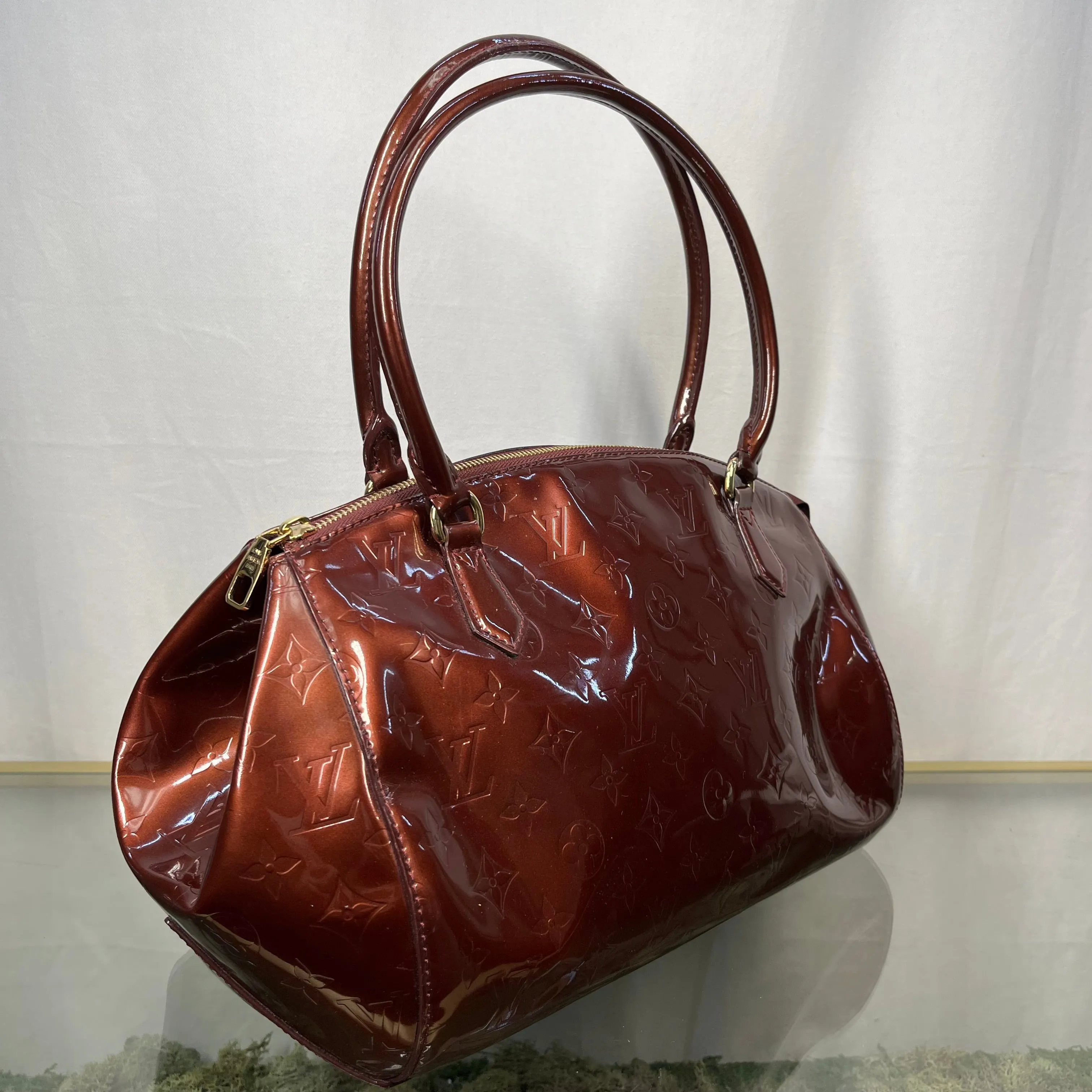 LOUIS VUITTON Vernis Sherwood GM