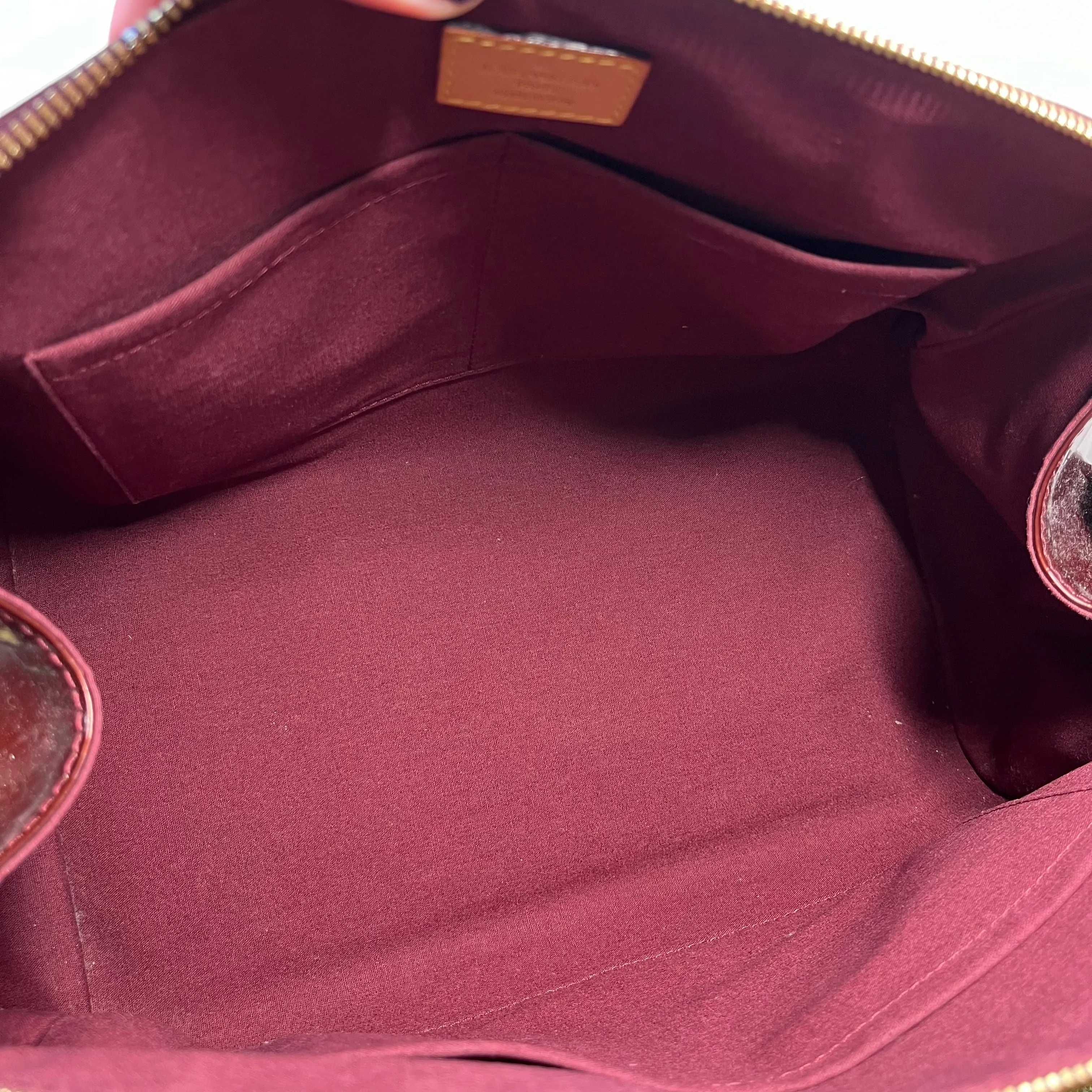 LOUIS VUITTON Vernis Sherwood GM
