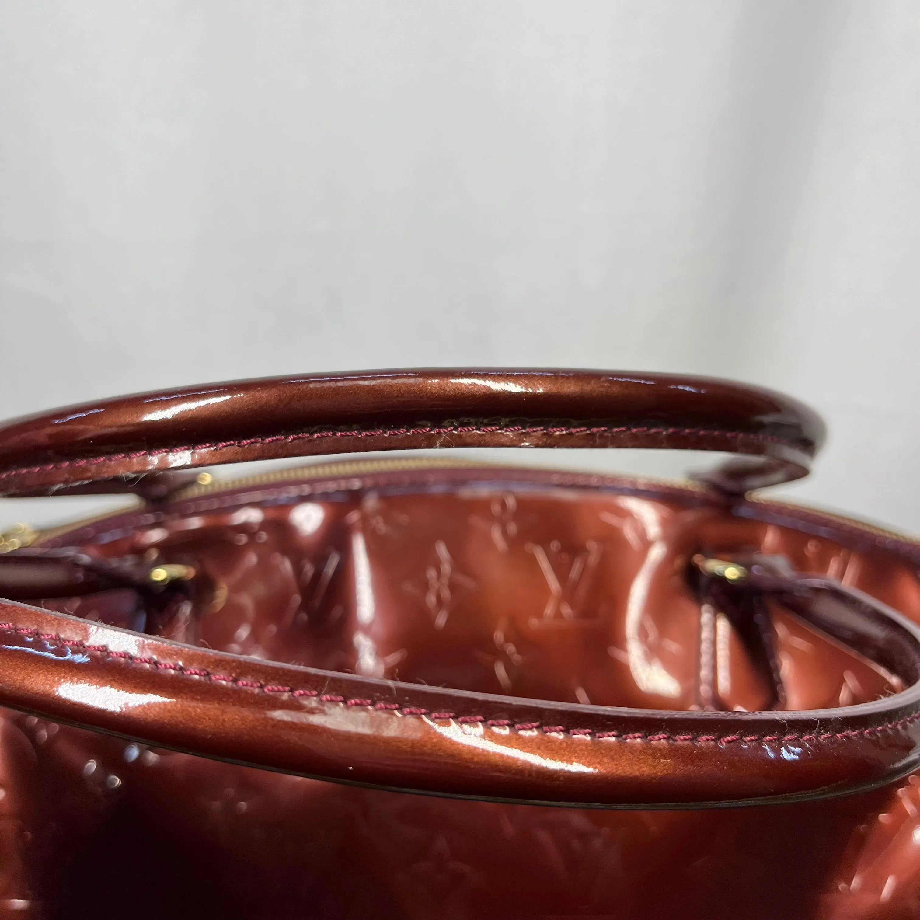 LOUIS VUITTON Vernis Sherwood GM
