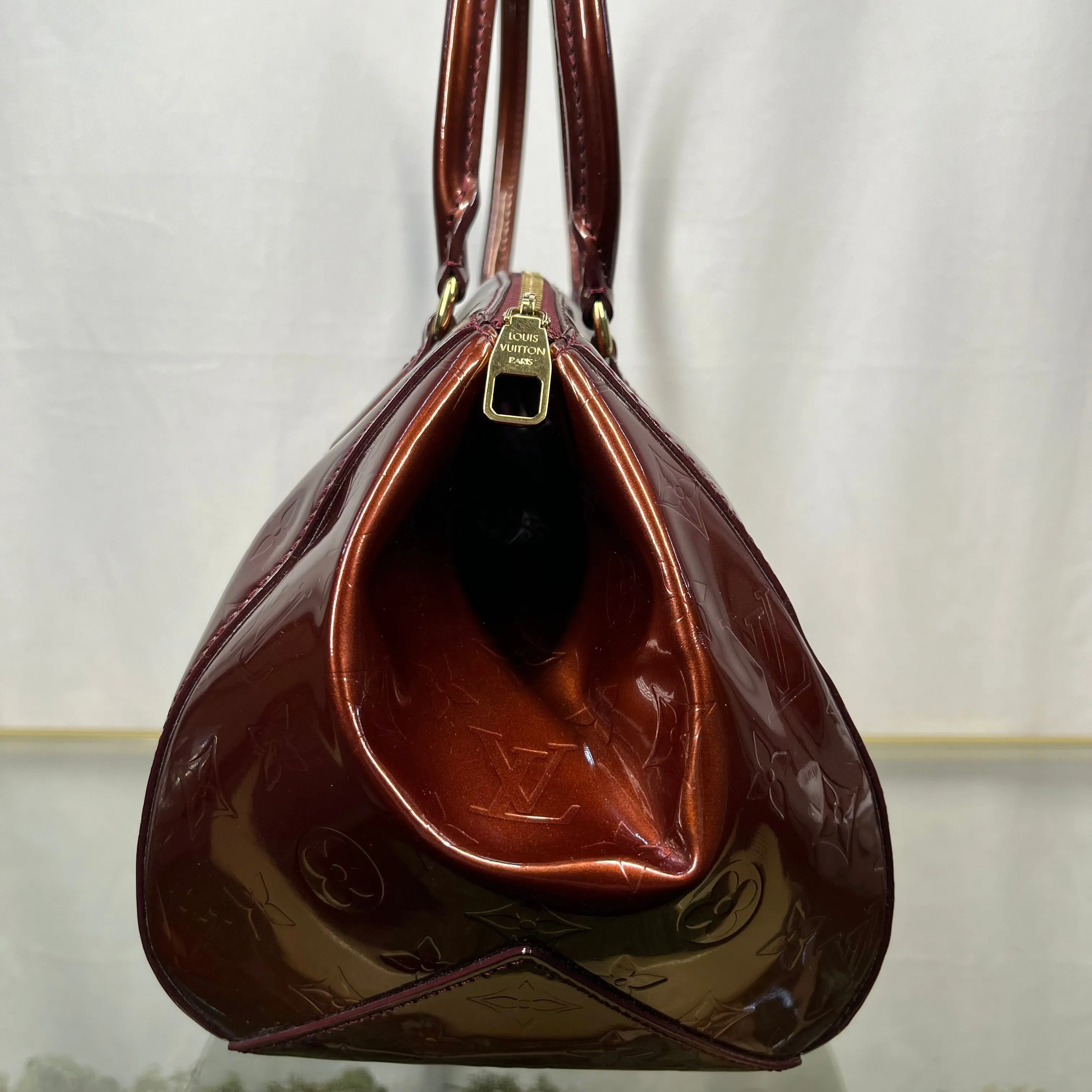 LOUIS VUITTON Vernis Sherwood GM