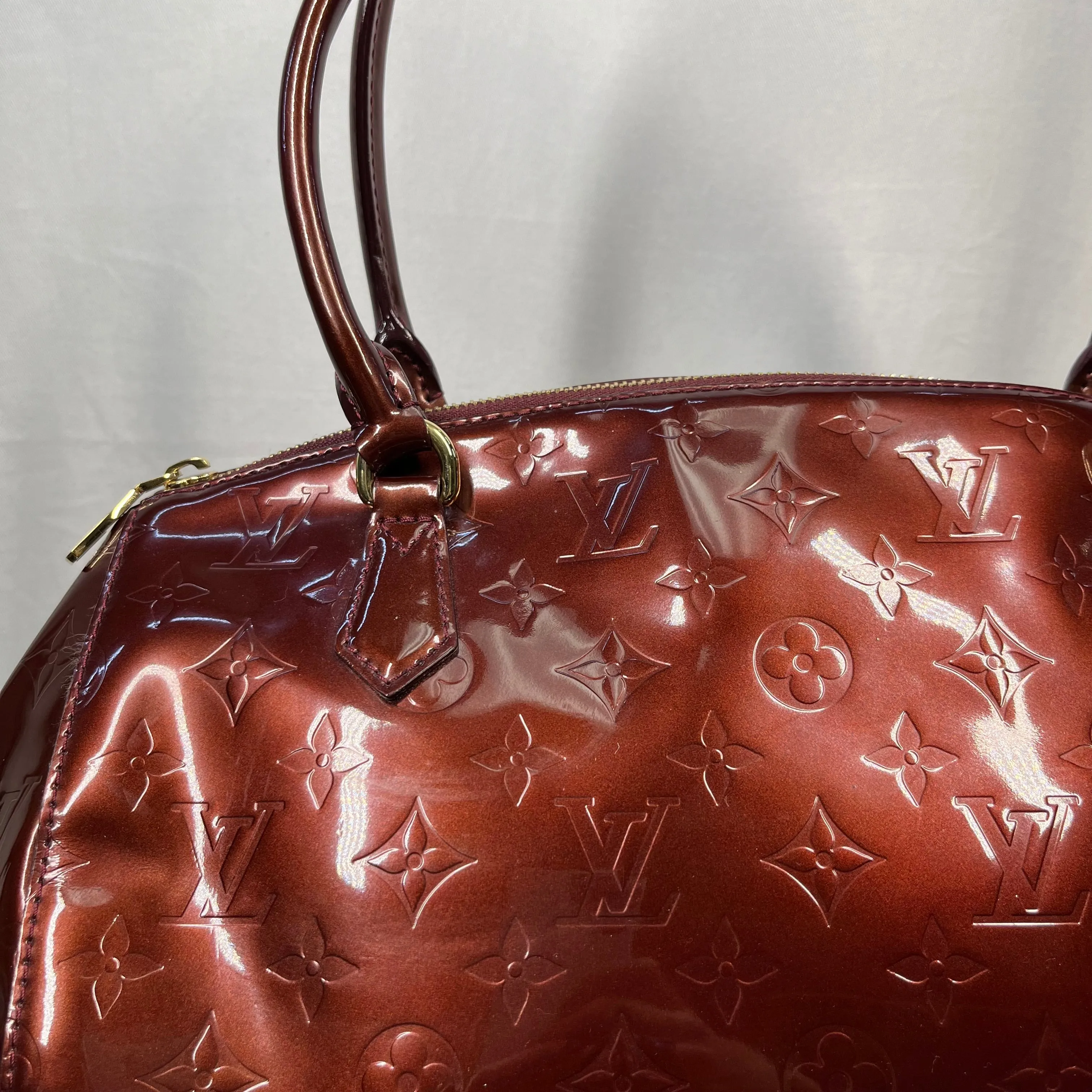 LOUIS VUITTON Vernis Sherwood GM