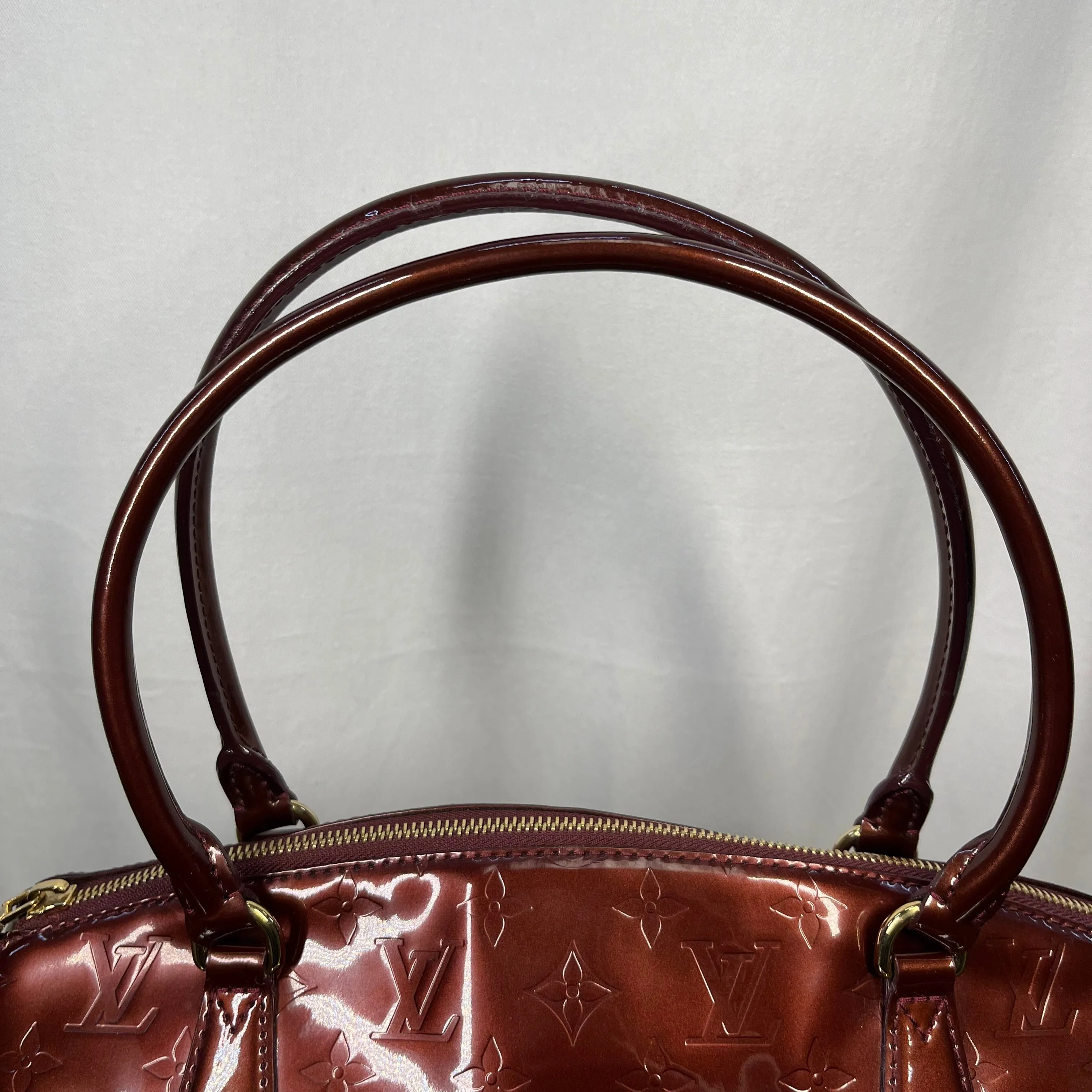 LOUIS VUITTON Vernis Sherwood GM