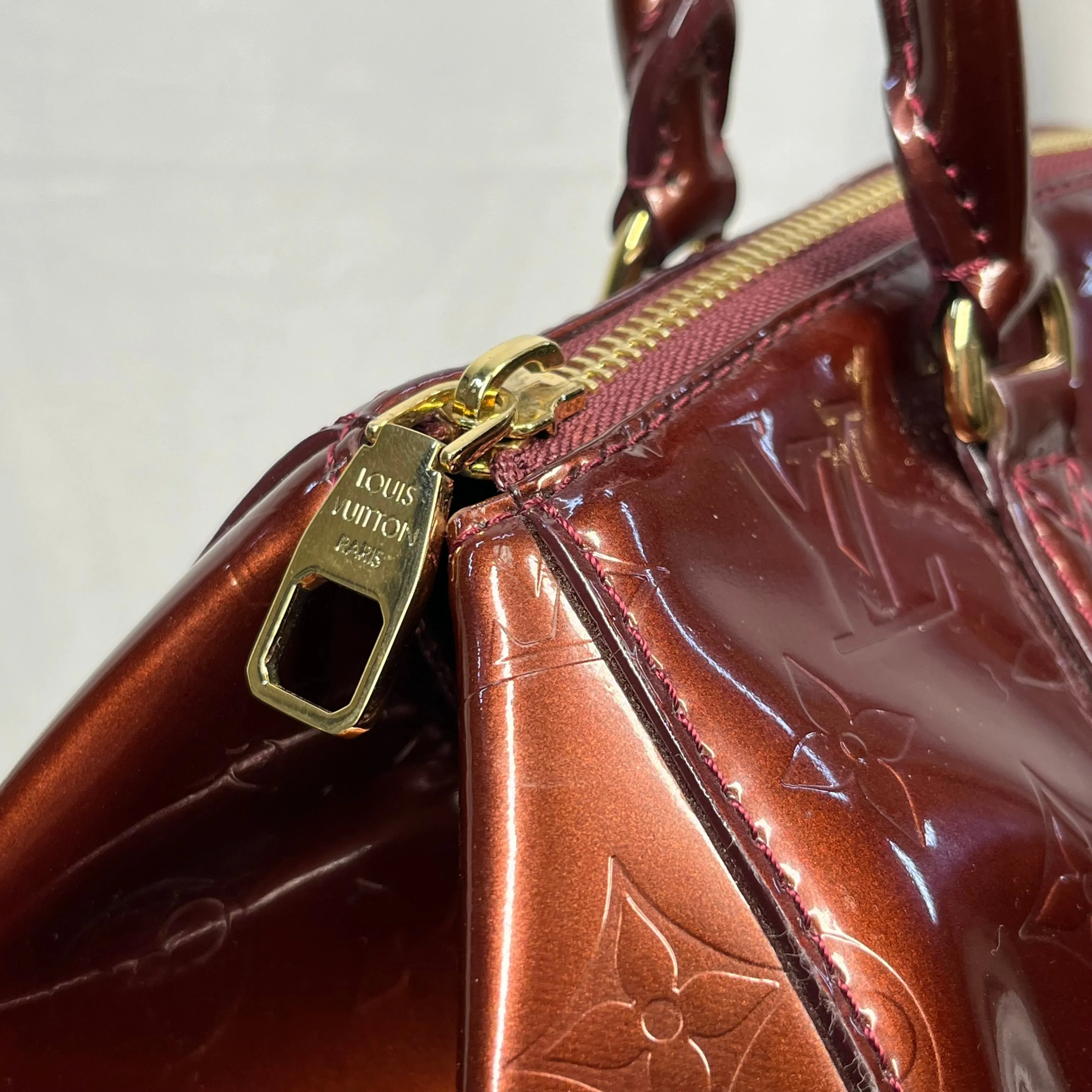 LOUIS VUITTON Vernis Sherwood GM