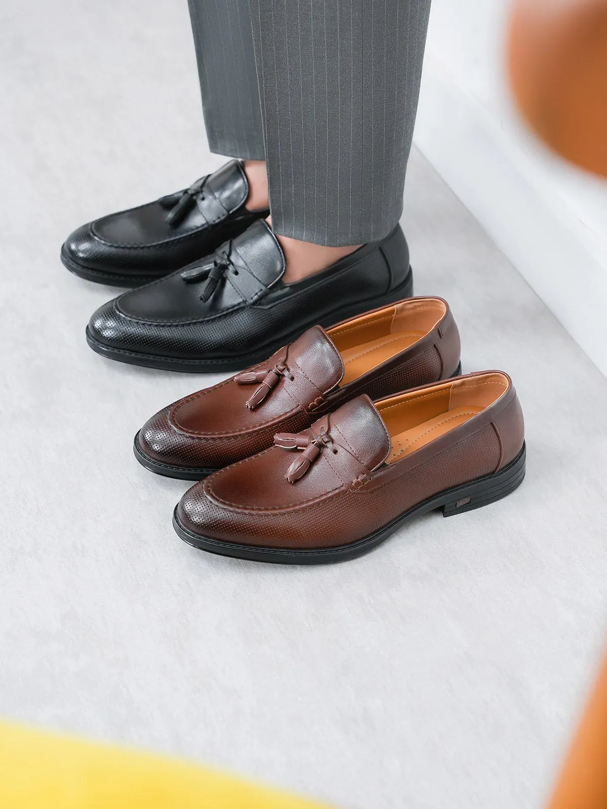 Mens "GRAY" Round Toe Formal Shoes