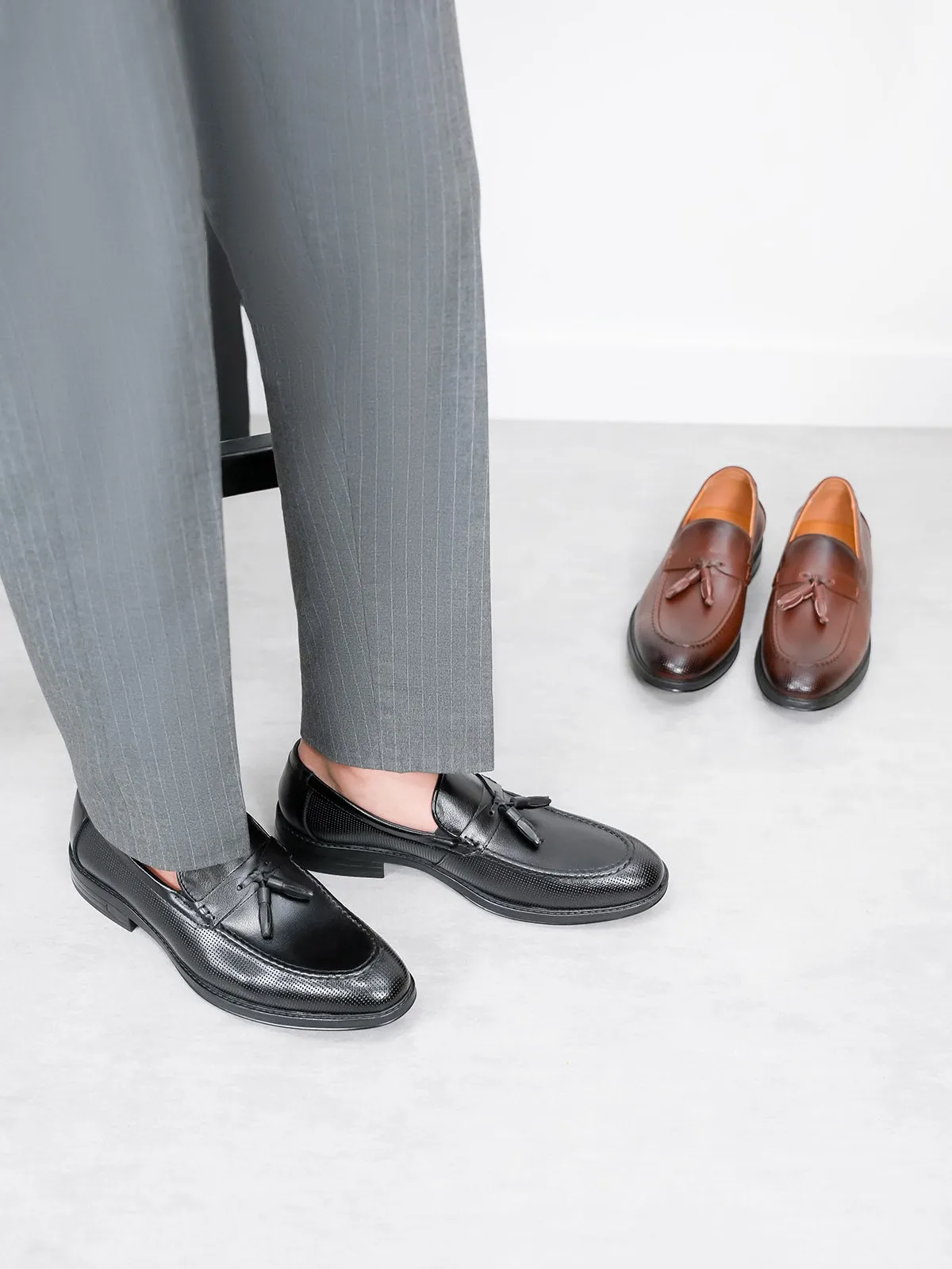 Mens "GRAY" Round Toe Formal Shoes