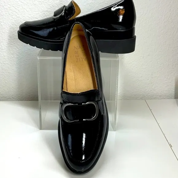 Naturalizer Somerset Wedge Black 9.5Patent Leather NWOT
