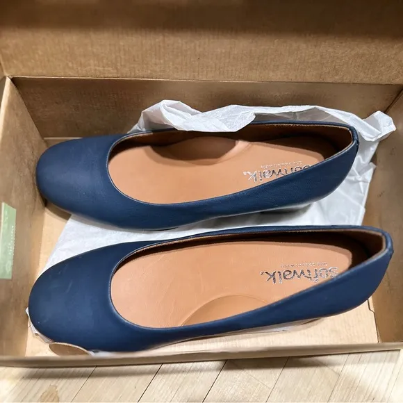 NEW SoftWalk Navy Pumps Lynn Size Women’s 9.5