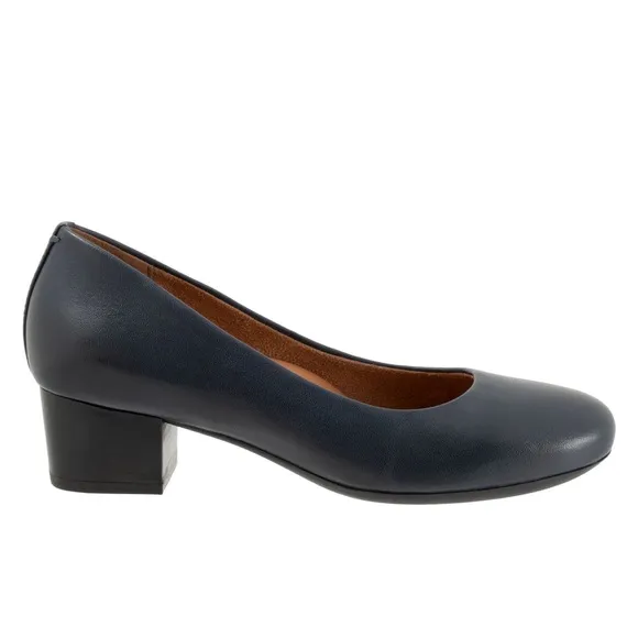 NEW SoftWalk Navy Pumps Lynn Size Women’s 9.5