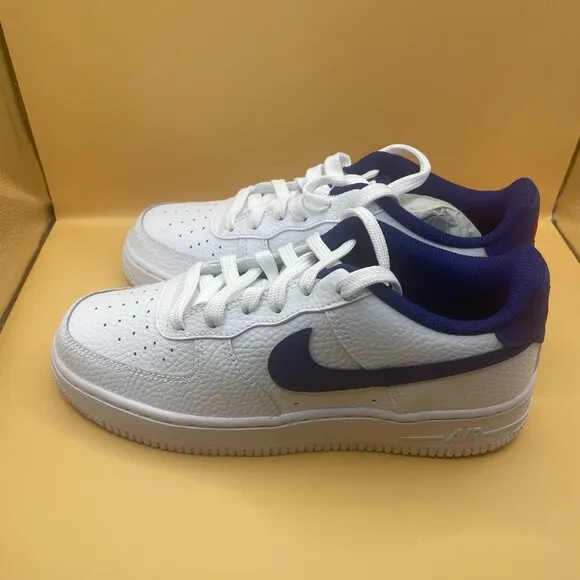 NIKE AIR FORCE 1 (GS) 4.5Y