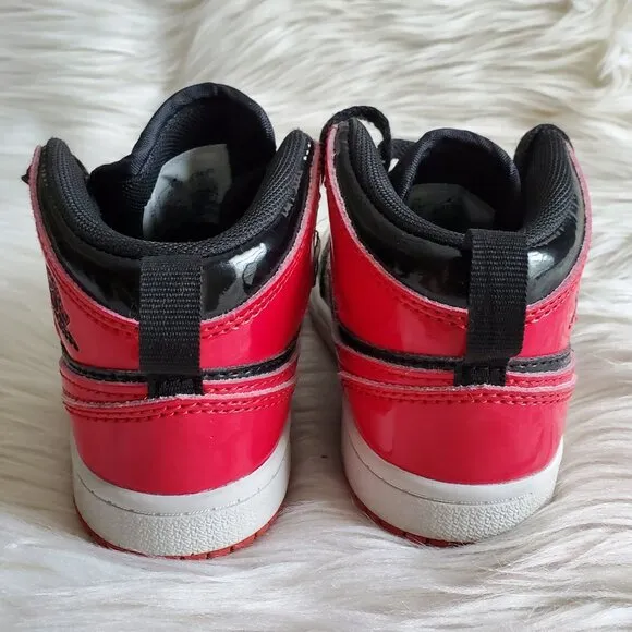 Nike Air Jordan Black/Red Kid's 1 Retro High OG ‘Patent Bred’ SZ 9C