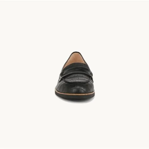 NWT Lifestride Zee Loafer size 10W