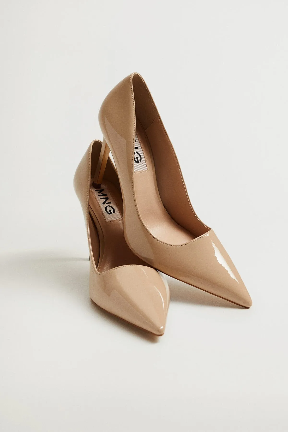 Patent Leather Heel Shoes