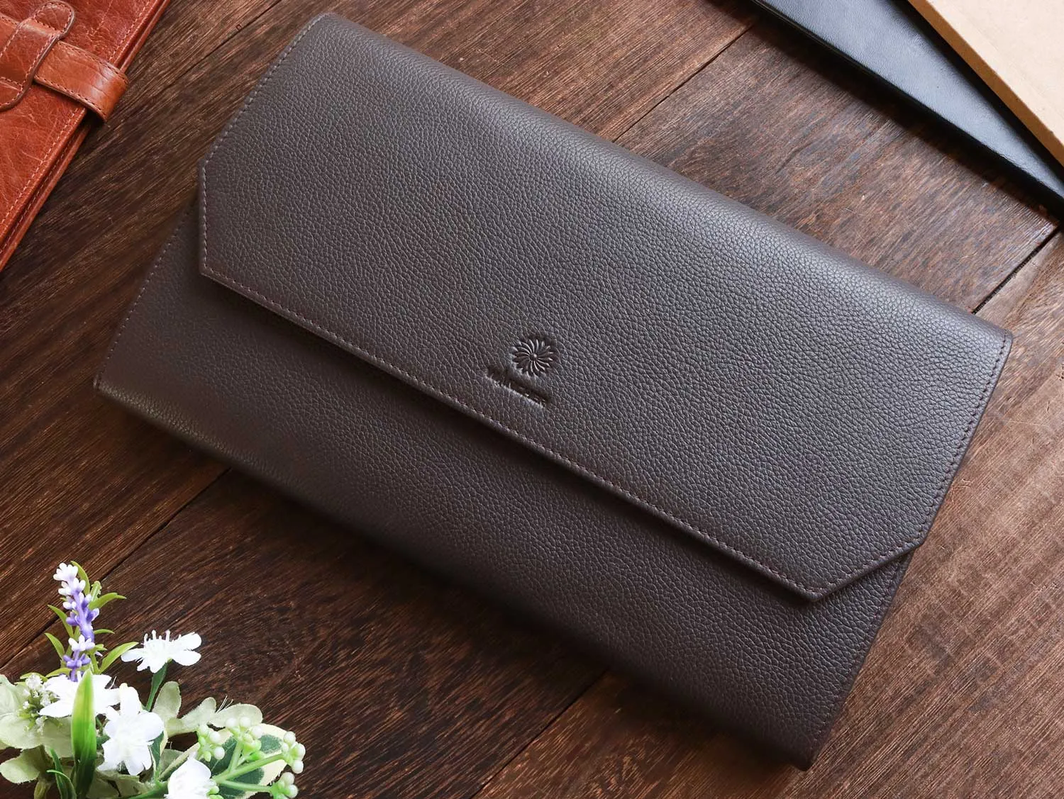 Penfolium 12 Pen Portfolio - Dark Brown