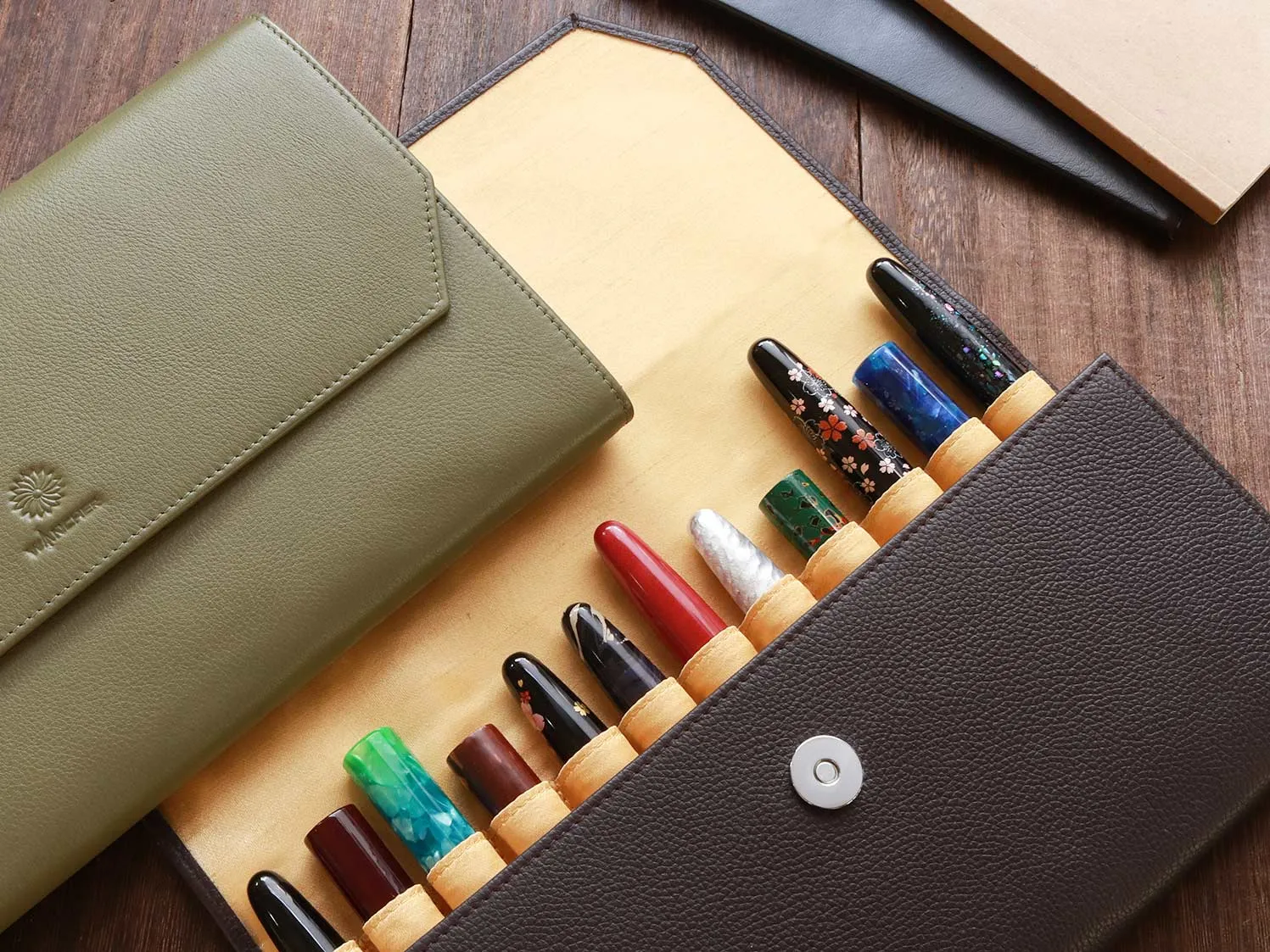 Penfolium 12 Pen Portfolio - Dark Brown