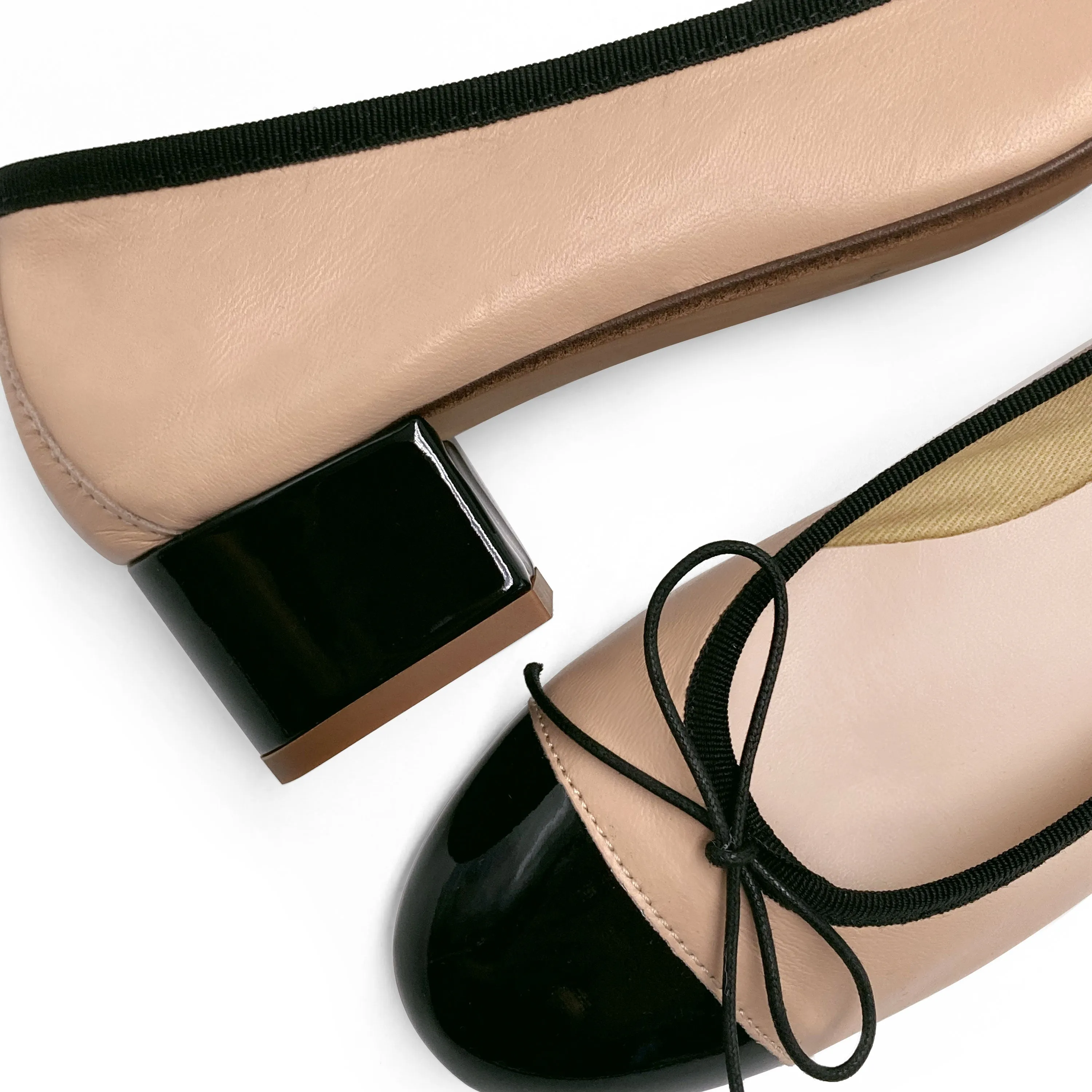 Powder pink leather ballet flats with high heel and patent toe
