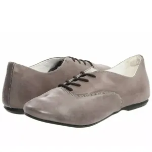 Primigi Girls Youth US Size 6 Euro 38  Esmeralda Flat Shoe