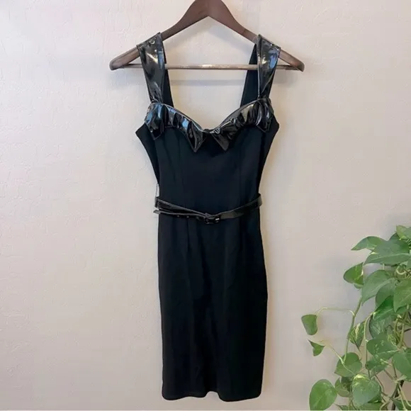Retrolicious Vamp Wiggle bodycon black dress, vinyl trim detail, belted, sz S