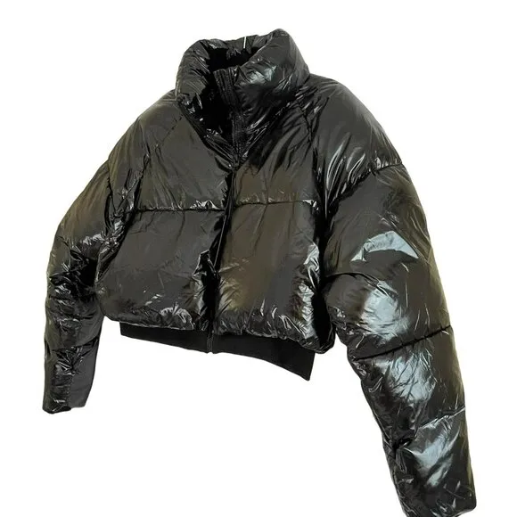 Revolve Blank NYC Jacket Shiny Patent Black Cropped Puffer Large NWT