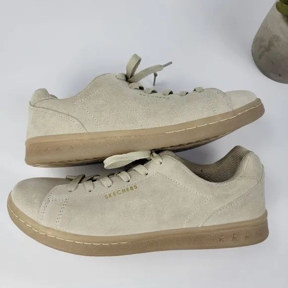Skecher Street Leather Sneaker Size 9.5 Color Light Tan / Mushroom