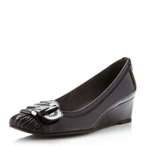 Stuart Weitzman Black Patent Leather Pleatolo Wedge Size 7.5