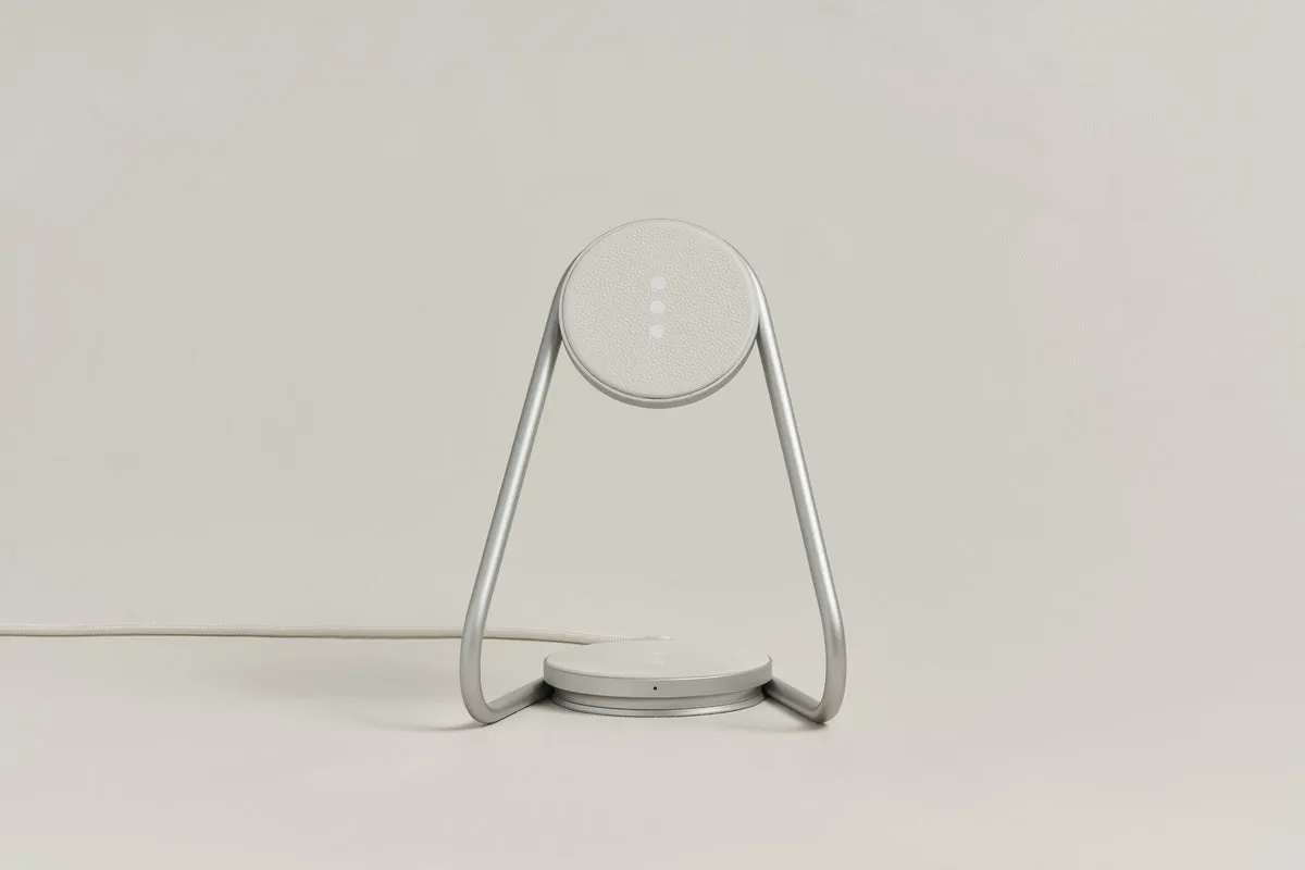 Wireless Charging Stand in Bone