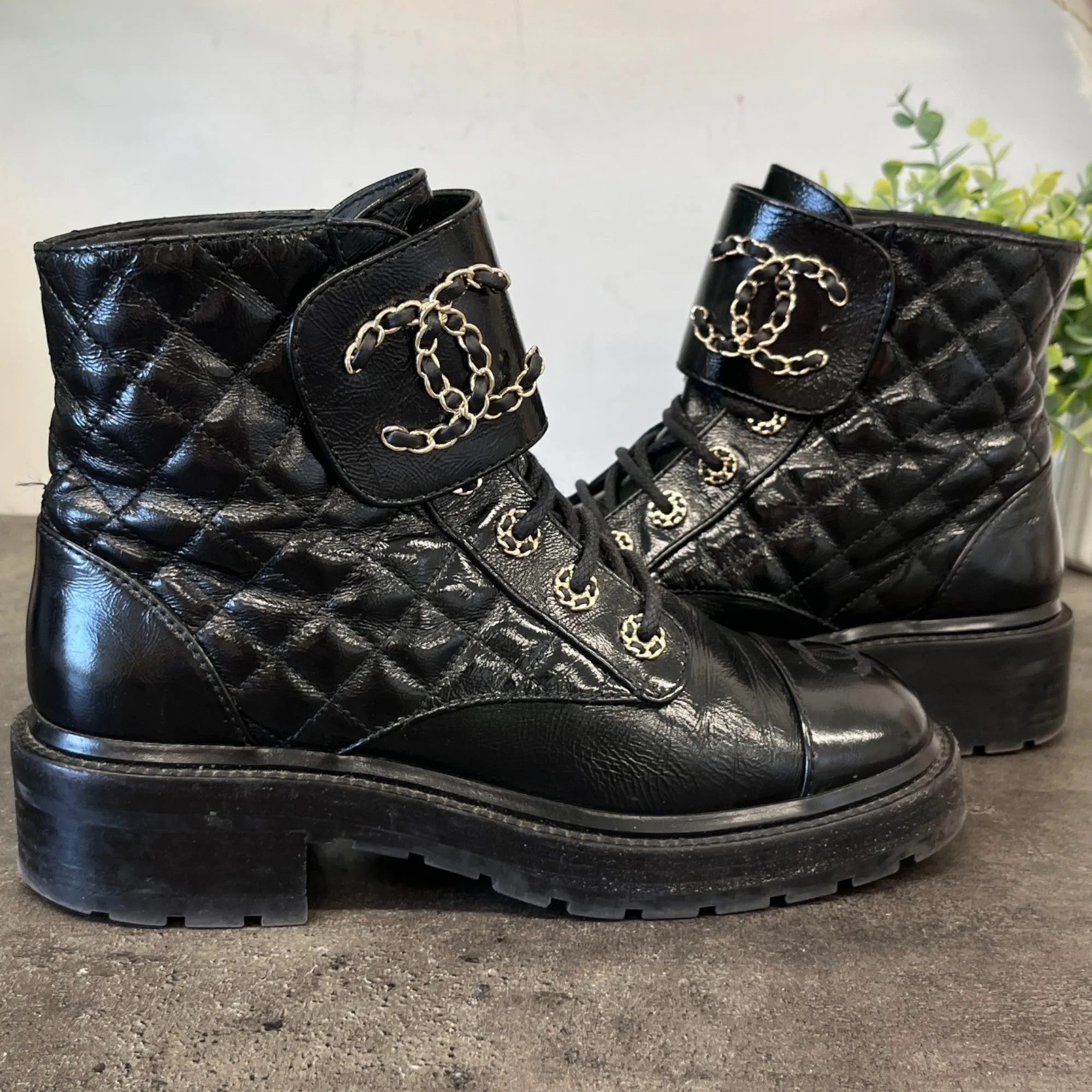 Women's Quilted Cc Logo Boots Black Size EU 38 / UK 5